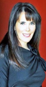 Julie Spira Julie Spira 160x300 Why Companies Need Twitter in Their Customer Service Plan by Julie Spira